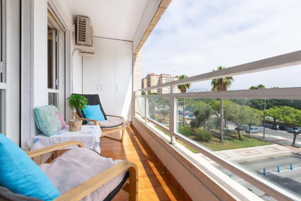 Playa Huelin Apartamento Málaga Exterior foto